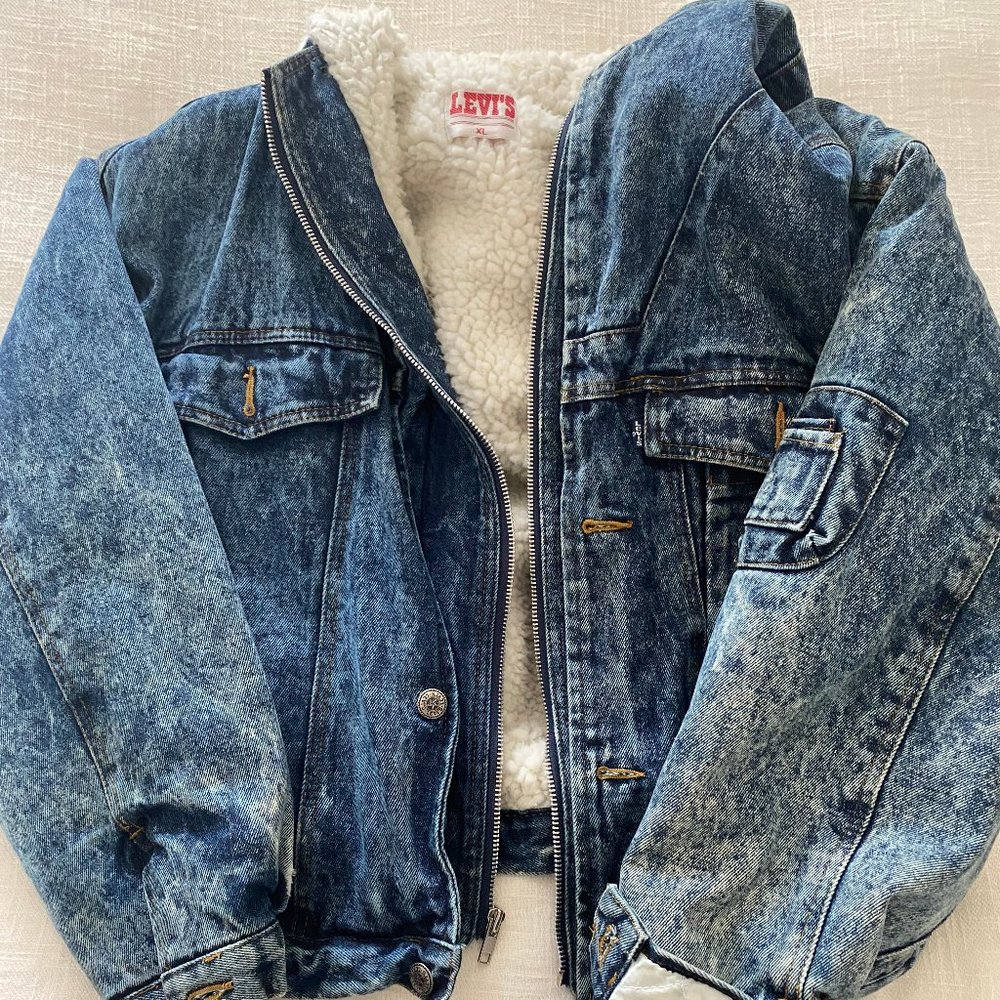 Vintage Levi's Sherpa Jacket